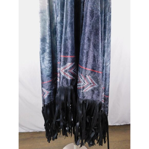 Wolf Graphic Poncho Womens One Size Black Gray Fringe Velvet Boho Aztec Ruana - Picture 5 of 12